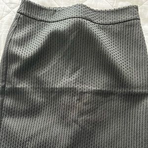 Size 6 black Ann Taylor skirt